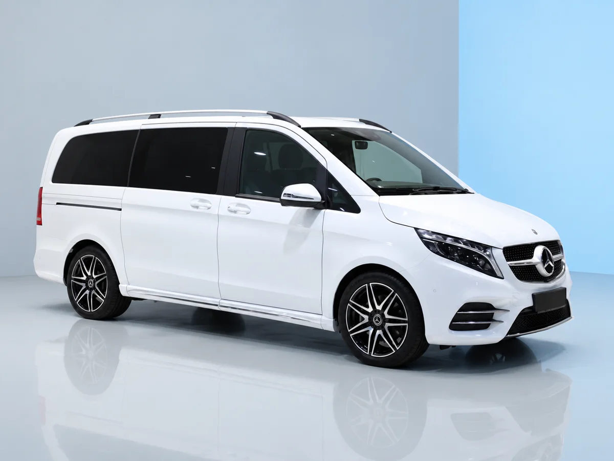 Representative Mercedes people mover for corporate transport